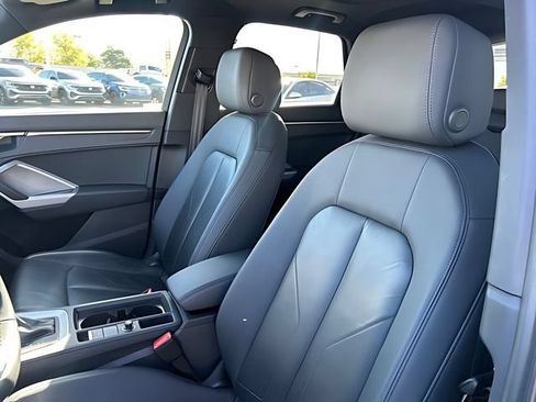 Used 2025 Audi Q3 2.0T Premium AWD/4WD image 21