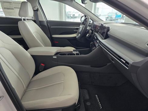 New 2026 Hyundai Sonata SEL AWD/4WD image 40