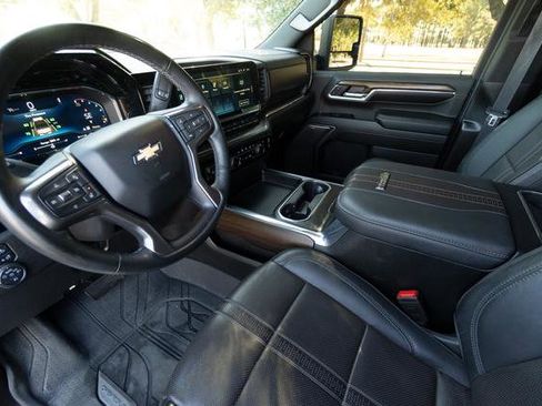 Used 2024 Chevrolet Silverado 2500 High Country w/ Max Trailering Package image 24