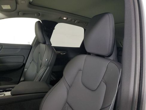 Used 2026 Volvo XC60 B5 Plus w/ Protection Package Premier AWD/4WD image 23