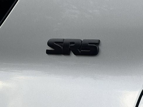 Used 2023 Toyota 4Runner SR5 Premium image 9