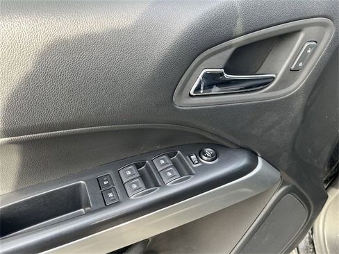 Certified 2022 Chevrolet Colorado LT w/ LT Convenience Package image 15