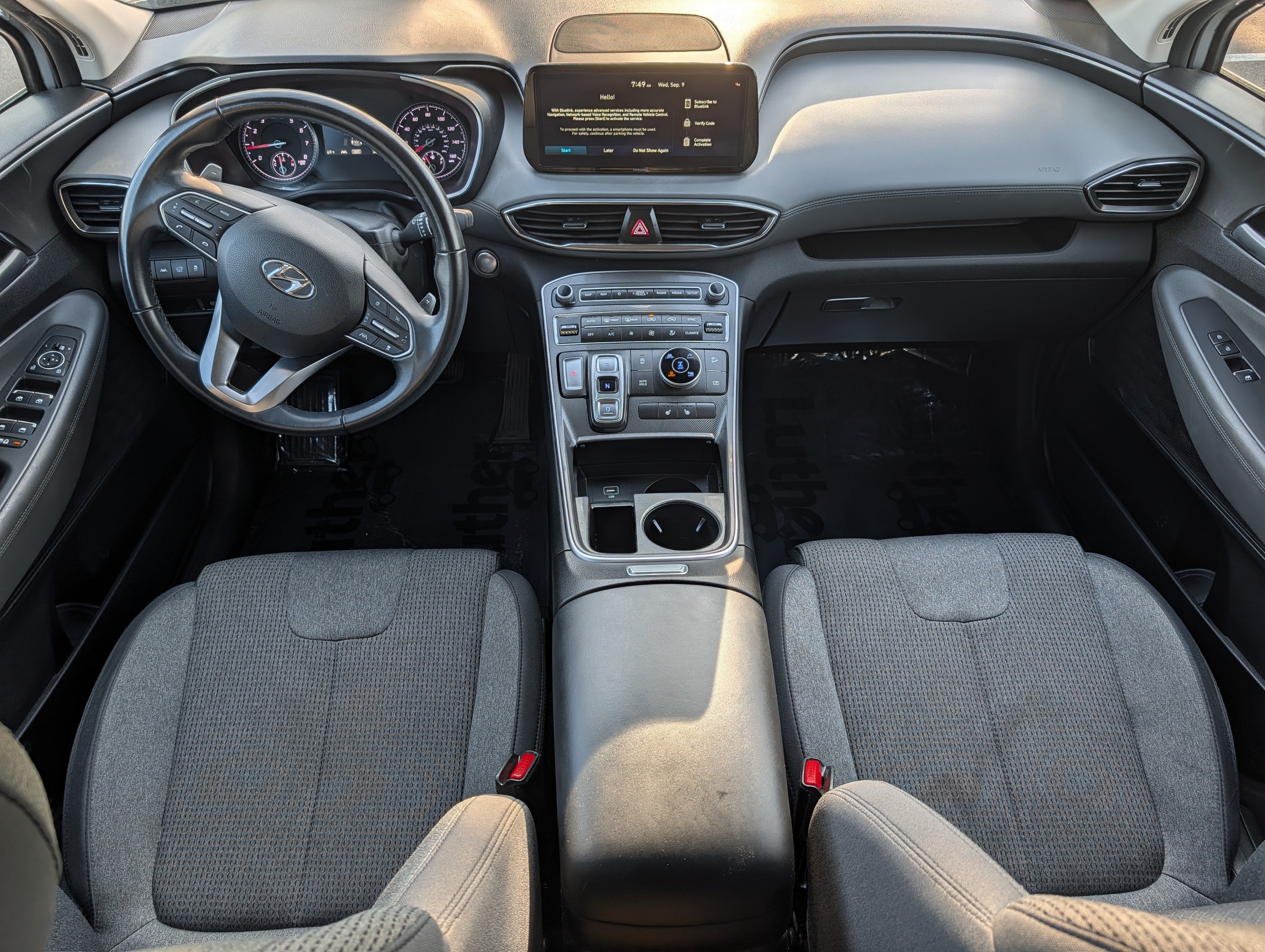 Certified 2023 Hyundai Santa Fe SEL AWD/4WD image 10