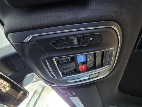New 2025 Jeep Grand Cherokee L Altitude AWD/4WD image 29