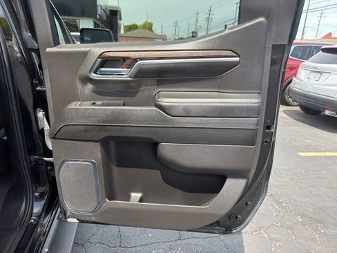 Used 2024 GMC Sierra 1500 Elevation AWD/4WD image 13