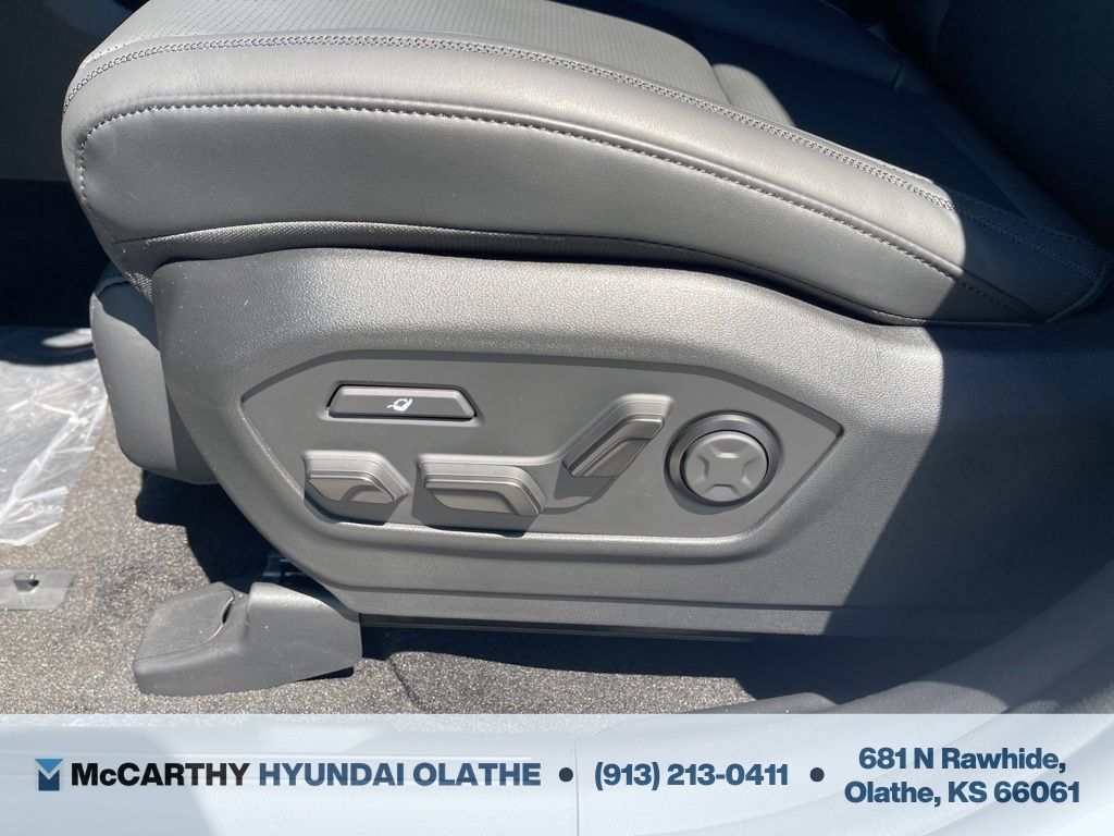 Used 2026 Hyundai Santa Fe Calligraphy AWD/4WD image 26