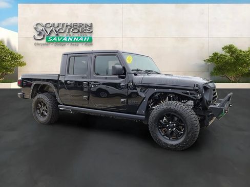 Used 2023 Jeep Gladiator Sport AWD/4WD image 7