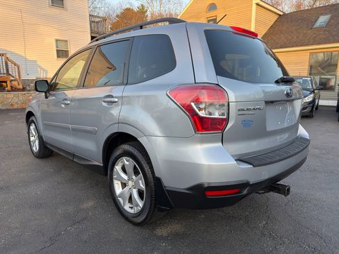 Used 2015 Subaru Forester 2.5i Premium w/ All-Weather Package image 5