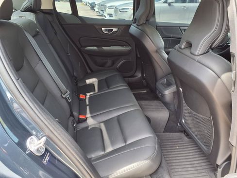 Certified 2025 Volvo S60 B5 Plus FWD image 15