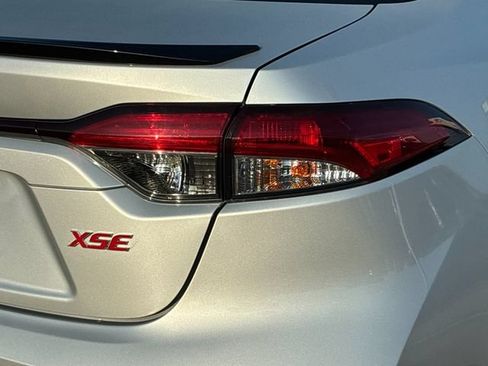 Used 2026 Toyota Corolla XSE FWD image 30