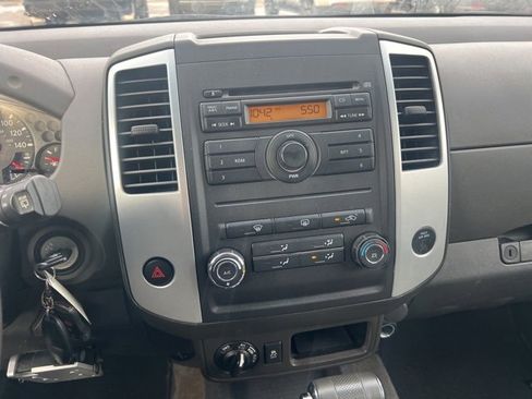 Used 2012 Nissan Xterra S image 11