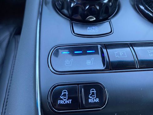 New 2026 Genesis G90 3.5T Prestige image 25