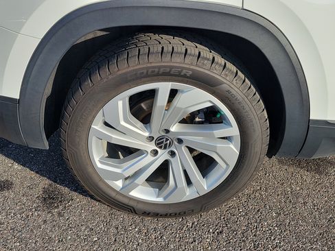 Used 2022 Volkswagen Atlas SE image 40