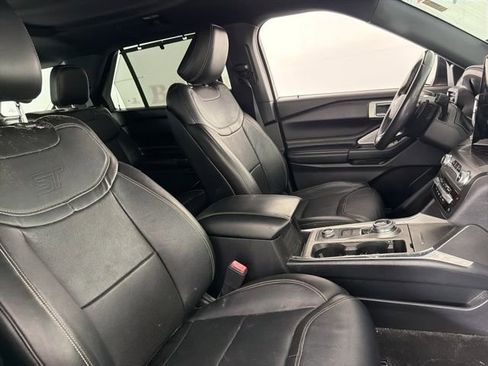 Used 2020 Ford Explorer ST w/ ST High-Performance Pack image 16