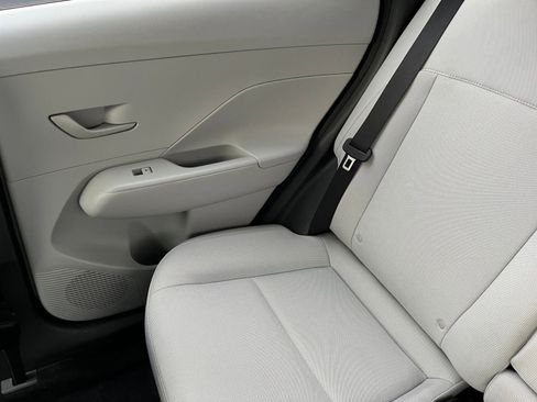 Used 2025 Hyundai Kona SEL image 39