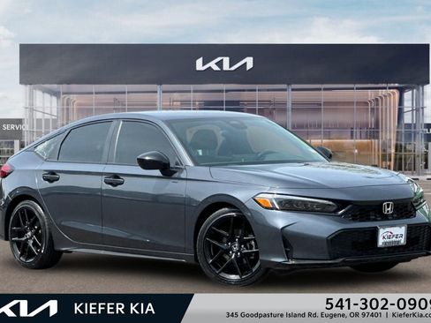 Used 2025 Honda Civic Sport image 1
