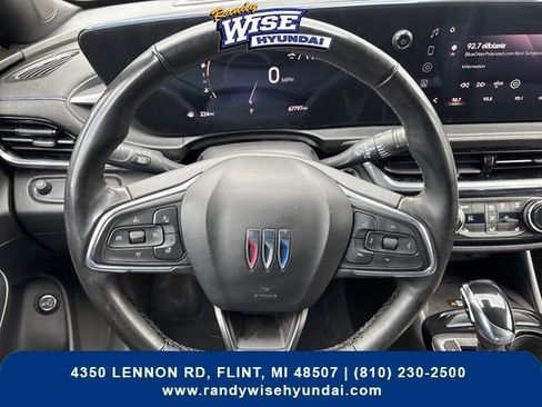 Used 2024 Buick Envista Sport Touring w/ Convenience I Package image 14