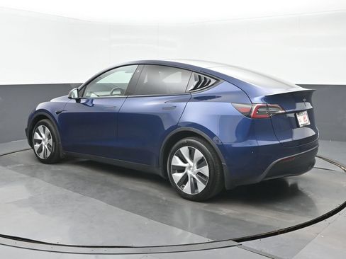Used 2020 Tesla Model Y Long Range AWD/4WD image 5