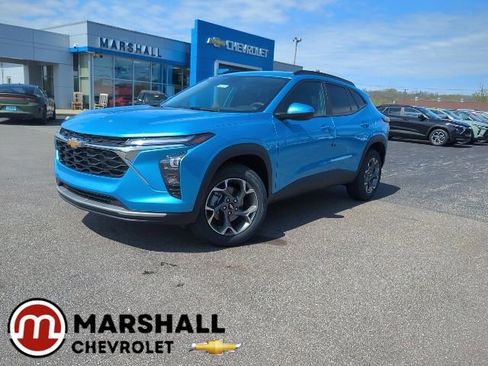 New 2026 Chevrolet Trax LT FWD image 1