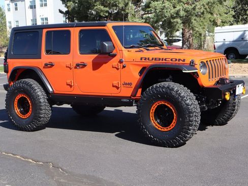 Used 2018 Jeep Wrangler Unlimited Rubicon image 2