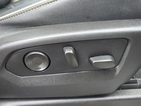 Used 2021 Chevrolet Tahoe Premier image 23