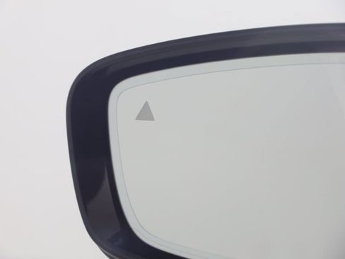 Used 2024 BMW ALPINA B8 xDrive Gran Coupe image 38