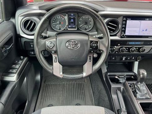 Certified 2023 Toyota Tacoma TRD Off-Road AWD/4WD image 14