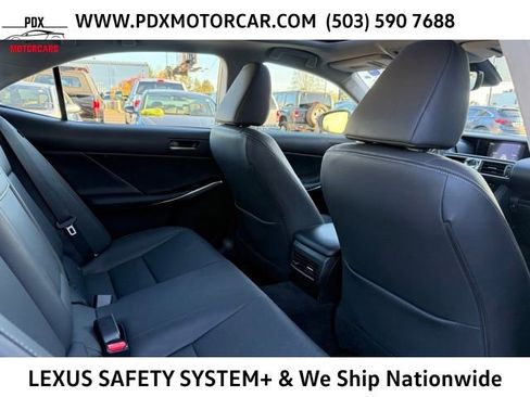 Used 2018 Lexus IS 300 w/ Accessory Package 2 image 29