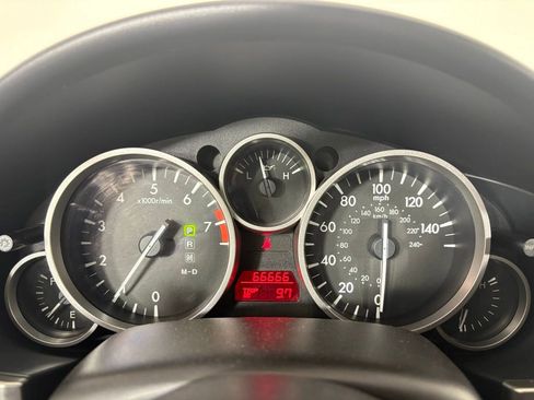 Used 2012 MAZDA MX-5 Miata Touring RWD image 22