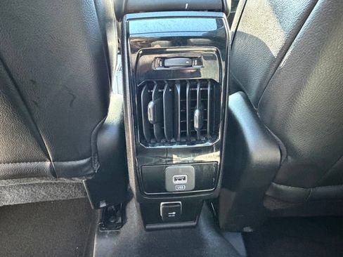 Certified 2023 Jeep Compass High Altitude AWD/4WD image 33