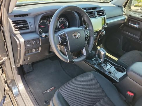 Used 2024 Toyota 4Runner TRD Off-Road AWD/4WD image 4