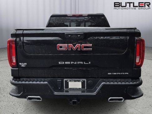 Used 2024 GMC Sierra 1500 Denali w/ Technology Package image 10