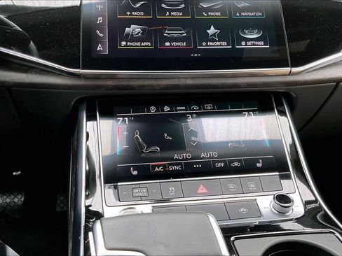 Used 2023 Audi Q8 Premium w/ Black Optic Package image 35