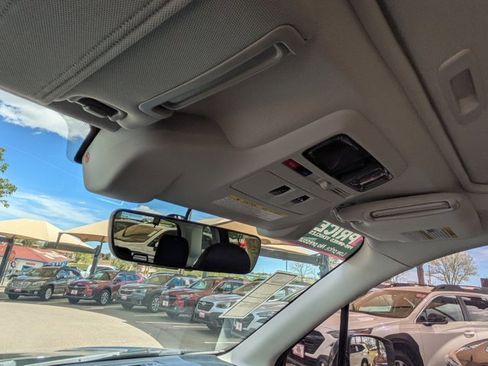 Used 2018 Subaru Forester 2.5i Limited image 21