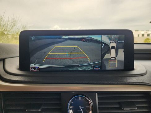 Used 2022 Lexus RX 350L Luxury image 46