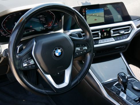 Used 2020 BMW 330i xDrive Sedan w/ Premium Package AWD/4WD image 14