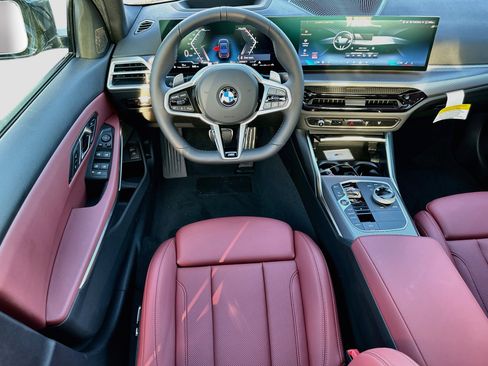 New 2026 BMW 330i Sedan w/ M Sport Package RWD image 17