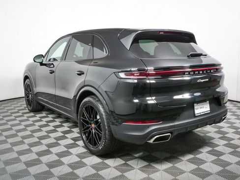 New 2026 Porsche Cayenne AWD/4WD image 3