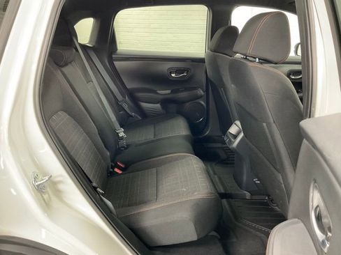 Certified 2025 Honda HR-V Sport image 12