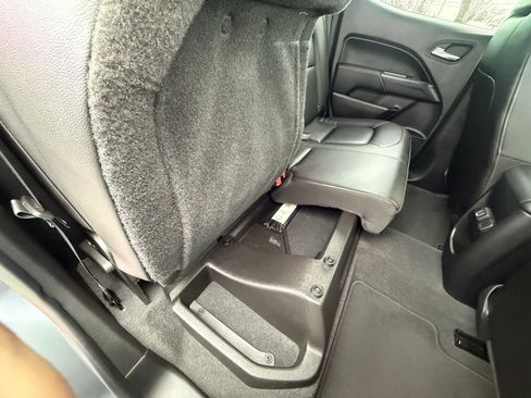 Used 2020 Chevrolet Colorado ZR2 w/ ZR2 Dusk Special Edition image 26