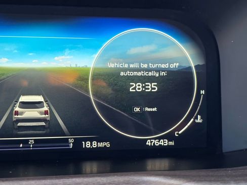 Used 2023 Kia Sorento SX Prestige image 18