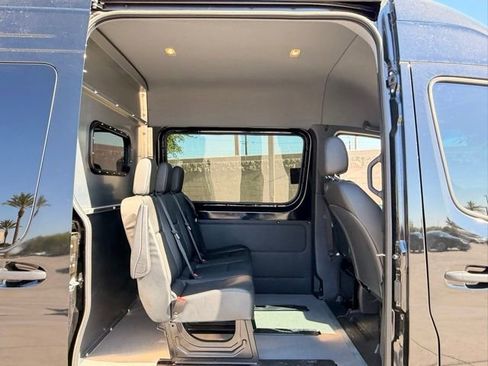 Used 2025 Mercedes-Benz Sprinter 2500 image 44