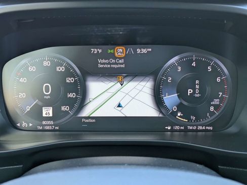 Used 2022 Volvo XC40 T5 Momentum w/ Premium Package image 38