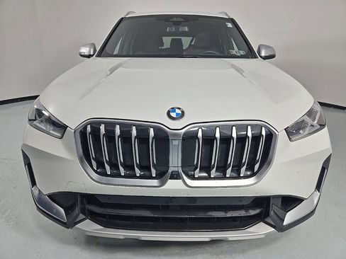 Certified 2024 BMW X1 xDrive28i w/ Technology Package image 2