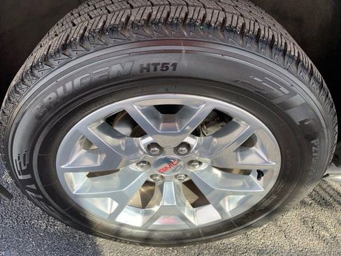 Used 2020 GMC Yukon SLT w/ Open Road Package image 8