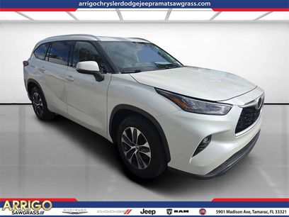 Used 2020 Toyota Highlander XLE