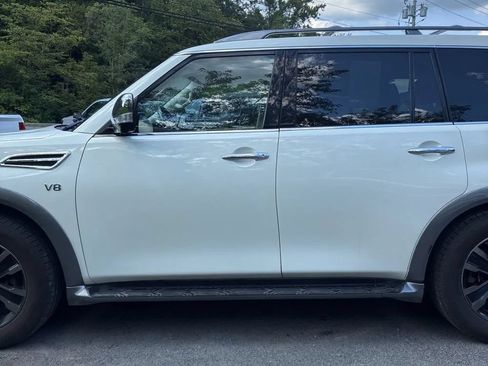 Used 2018 Nissan Armada Platinum w/ Captain Seat Package AWD/4WD image 4