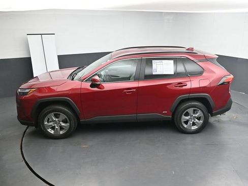 Used 2024 Toyota RAV4 XLE AWD/4WD image 23