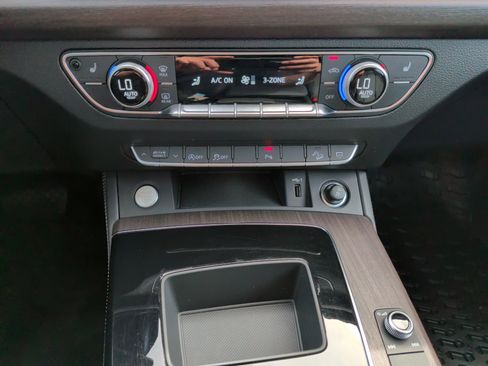 Used 2023 Audi Q5 2.0T Premium Plus image 28