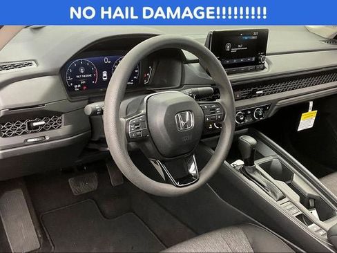 Certified 2025 Honda Accord SE image 17